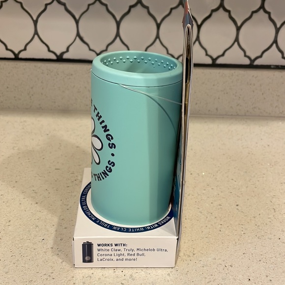 Life is Good Slim Can Cooler - Picture 2 of 4